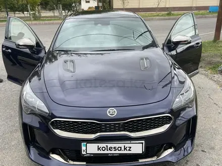 Kia Stinger 2019 года за 14 800 000 тг. в Шымкент – фото 2