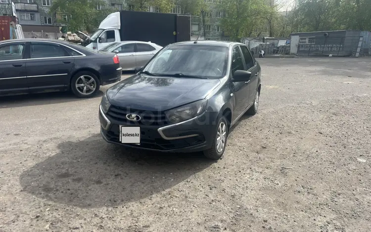 ВАЗ (Lada) Granta 2190 2020 годаүшін3 200 000 тг. в Павлодар