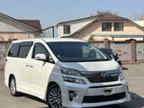 Toyota Vellfire 2014 года за 6 500 000 тг. в Атырау – фото 2