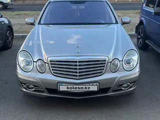 Mercedes-Benz E 230