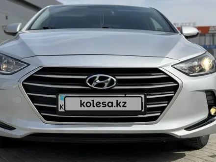 Hyundai Elantra 2018 года за 7 200 000 тг. в Атырау – фото 10