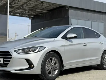 Hyundai Elantra 2018 года за 7 200 000 тг. в Атырау – фото 9