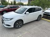 Mitsubishi Outlander 2022 годаүшін10 600 000 тг. в Актобе – фото 3