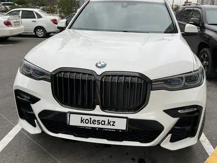BMW X7 2022 года за 61 500 000 тг. в Шымкент – фото 2
