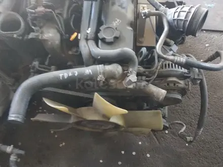 Двигатель и кпп на Ниссан Террано Nissan Terrano за 10 000 тг. в Атырау