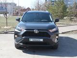 Toyota RAV4 2020 года за 14 700 000 тг. в Петропавловск