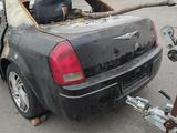 Chrysler 300C 2005 года за 111 000 тг. в Темиртау – фото 2