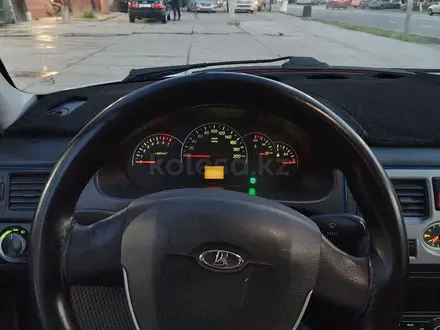 ВАЗ (Lada) Priora 2171 2013 года за 2 000 000 тг. в Шымкент – фото 7