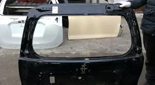 Крышка багажника на Тойота Прадо 2019 за 100 тг. в Алматы