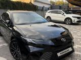 Toyota Camry 2025 года за 21 900 000 тг. в Алматы