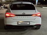 Hyundai Elantra 2021 года за 10 500 000 тг. в Актау – фото 3