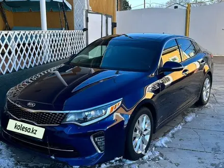 Kia Optima 2017 года за 9 300 000 тг. в Алматы – фото 2