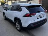 Toyota RAV4 2019 годаfor13 900 000 тг. в Алматы – фото 3