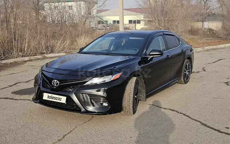 Toyota Camry 2020 года за 13 000 000 тг. в Усть-Каменогорск