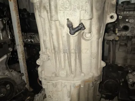 Двигатель коробка Амарок 2.0 за 10 000 тг. в Алматы – фото 3