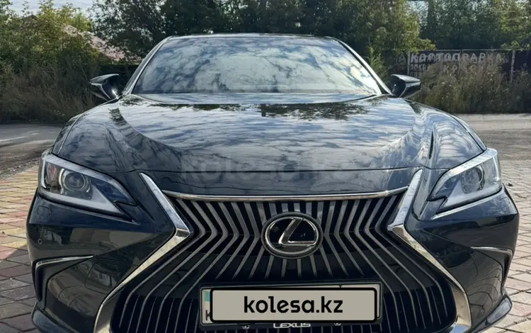 Lexus ES 250 2020 годаүшін21 000 000 тг. в Караганда