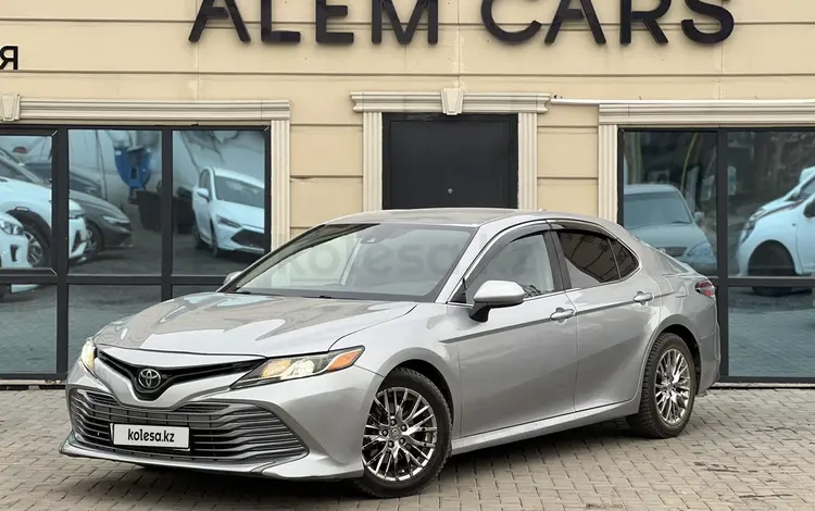 Toyota Camry 2019 годаfor11 700 000 тг. в Алматы