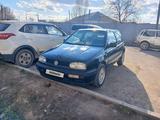 Volkswagen Golf 1993 годаүшін1 750 000 тг. в Уральск