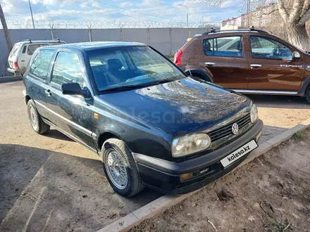 Volkswagen Golf 1993 года за 1 750 000 тг. в Уральск – фото 2