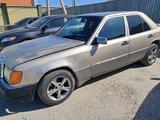 Mercedes-Benz E 260 1990 годаfor900 000 тг. в Кызылорда – фото 3