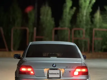 BMW 528 1997 года за 2 400 000 тг. в Актобе – фото 6