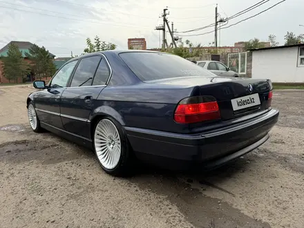 BMW 728 1997 года за 3 000 000 тг. в Астана – фото 2