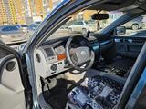 Volkswagen Touareg 2006 года за 5 500 000 тг. в Астана – фото 3