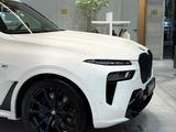 BMW X7 XDrive 40i 2025 года за 86 121 428 тг. в Кызылорда – фото 5