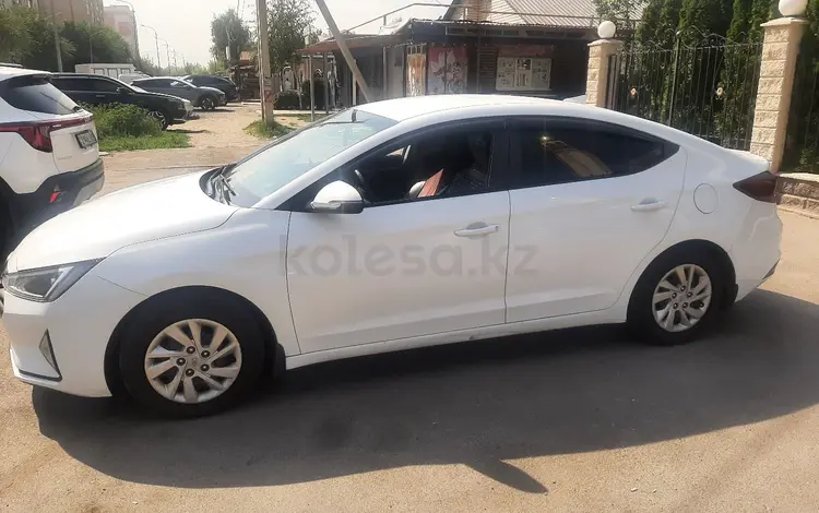 Hyundai Elantra 2019 года за 6 800 000 тг. в Алматы
