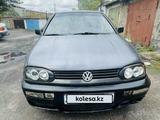 Volkswagen Golf 1993 годаүшін1 000 000 тг. в Сарань