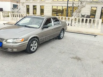 Toyota Camry 1988 года за 3 100 000 тг. в Жанаозен – фото 2