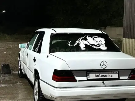 Mercedes-Benz E 200 1991 года за 1 900 000 тг. в Шу