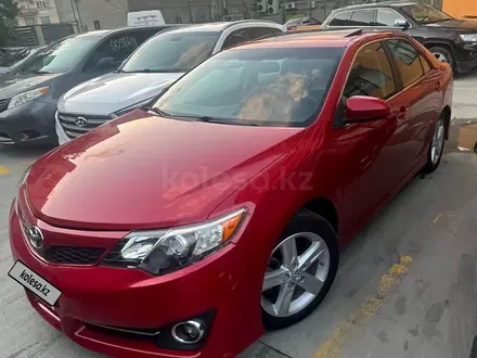 Toyota Camry 2014 года за 5 000 000 тг. в Атырау