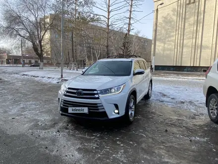 Toyota Highlander 2019 года за 20 500 000 тг. в Павлодар – фото 3