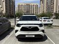 Toyota Highlander 2021 годаүшін27 000 000 тг. в Атырау