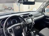Toyota 4Runner 2018 года за 18 500 000 тг. в Атырау – фото 5
