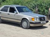 Mercedes-Benz E 260 1988 года за 2 500 000 тг. в Алматы – фото 4