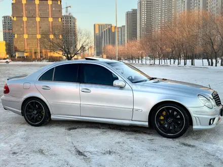 Mercedes-Benz E 500 2003 года за 5 500 000 тг. в Астана – фото 8