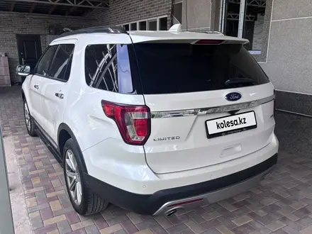 Ford Explorer 2016 года за 15 000 000 тг. в Алматы – фото 3