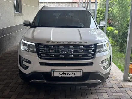 Ford Explorer 2016 года за 15 000 000 тг. в Алматы
