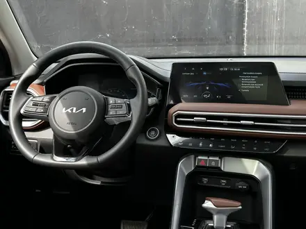 Kia Sportage 2024 года за 12 850 000 тг. в Актобе – фото 23