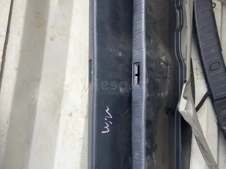 Обшивка на багажник Виндом 20 Windom 20 за 5 000 тг. в Алматы