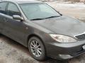 Toyota Camry 2004 годаfor4 400 000 тг. в Актобе – фото 2