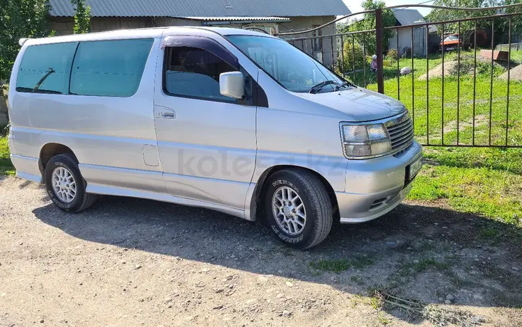 Nissan Elgrand 1999 годаүшін4 700 000 тг. в Алматы