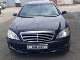 Mercedes-Benz S 350 2008 года за 7 500 000 тг. в Сатпаев – фото 4