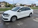 Volkswagen Polo 2014 годаfor3 700 000 тг. в Астана – фото 2