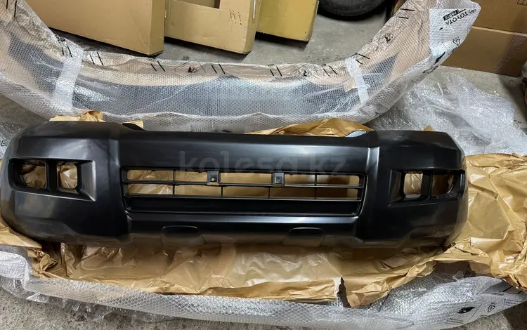 Бампер передний Toyota Land Cruiser Prado 120 за 150 000 тг. в Алматы