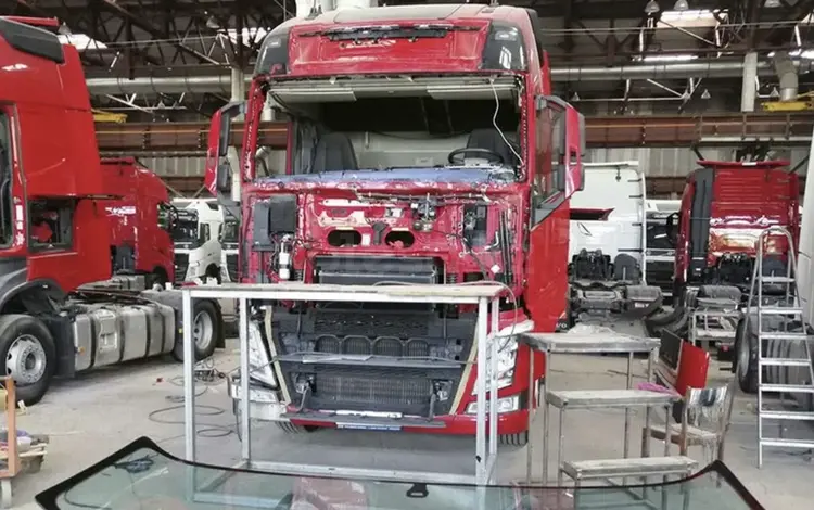 Грузовые автостекла на европейские грузовики в Костанай