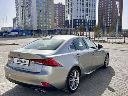 Lexus IS 200 2017 года за 13 600 000 тг. в Актобе – фото 5