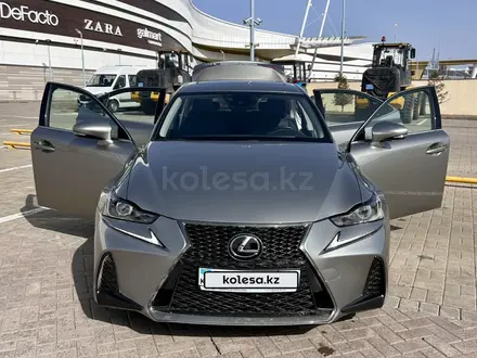 Lexus IS 200 2017 года за 13 600 000 тг. в Актобе – фото 7